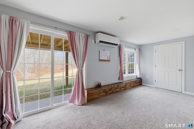 26 Quakertown Meadows, Ledyard, CT 06339