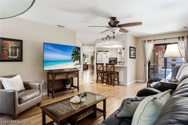 9792 Kentucky ST, Bonita Springs, FL 34135