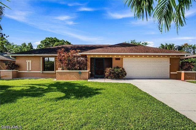 9792 Kentucky ST, Bonita Springs, FL 34135