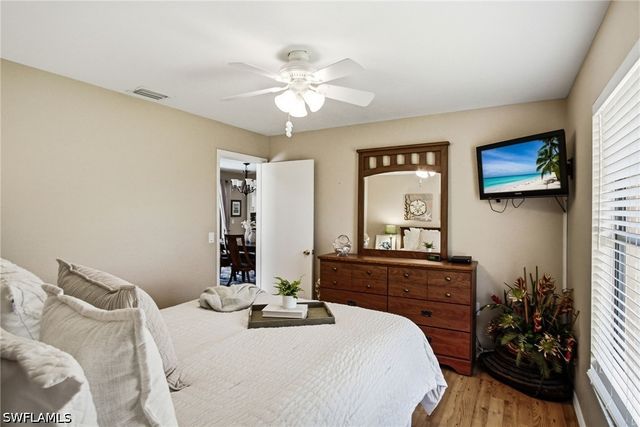 9792 Kentucky ST, Bonita Springs, FL 34135