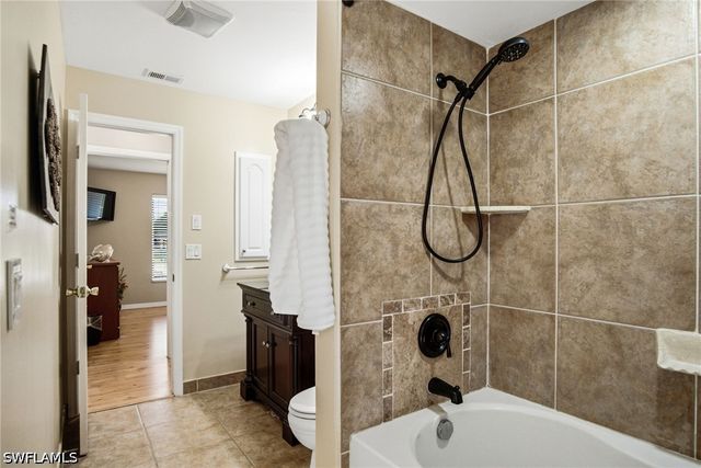 9792 Kentucky ST, Bonita Springs, FL 34135