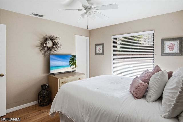 9792 Kentucky ST, Bonita Springs, FL 34135