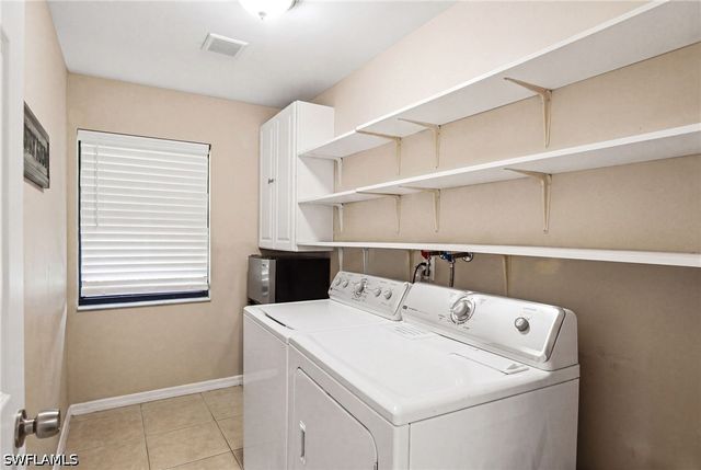 9792 Kentucky ST, Bonita Springs, FL 34135