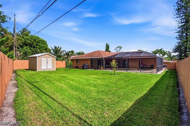 9792 Kentucky ST, Bonita Springs, FL 34135