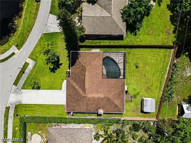 9792 Kentucky ST, Bonita Springs, FL 34135