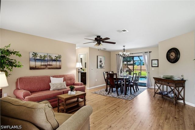 9792 Kentucky ST, Bonita Springs, FL 34135