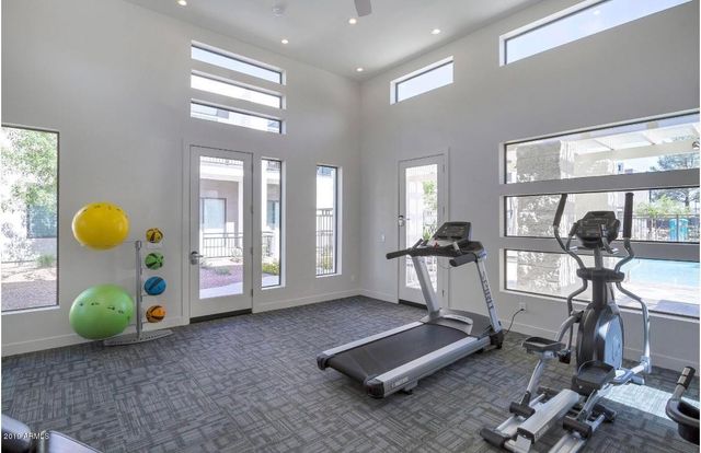 2015 N 50th Street Unit 16, Phoenix, AZ 85008