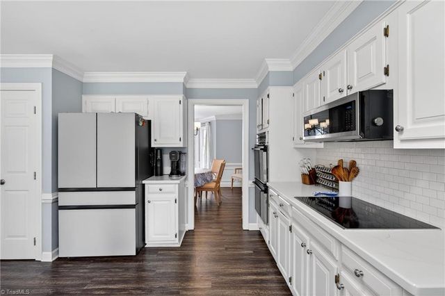 291 Birchridge Drive, Kernersville, NC 27284