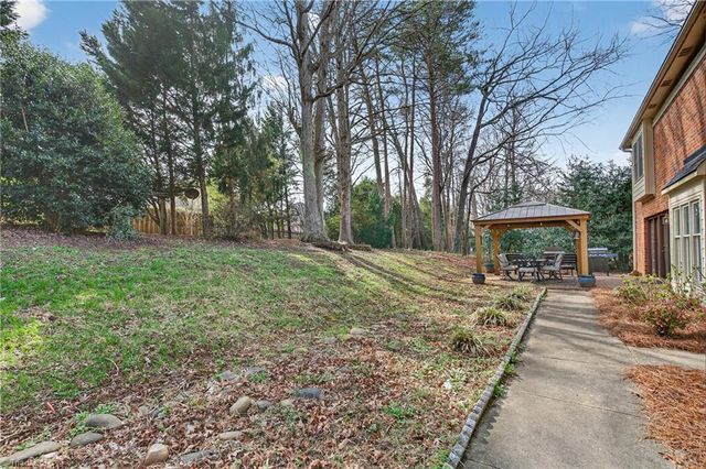 291 Birchridge Drive, Kernersville, NC 27284