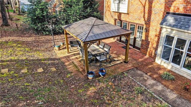 291 Birchridge Drive, Kernersville, NC 27284