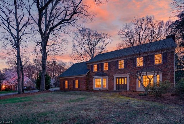 291 Birchridge Drive, Kernersville, NC 27284