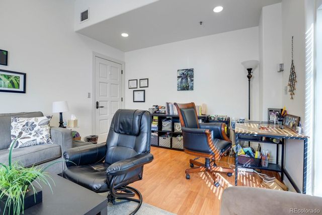 750 E 9th Avenue, Denver, CO 80203