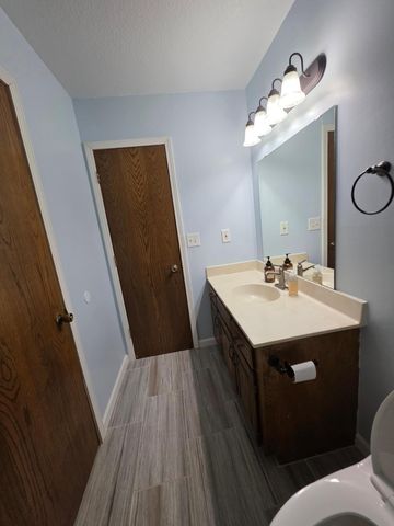 8792 N Maplebrook Circle 8792, Brooklyn Park, MN 55445