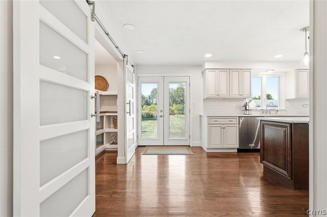 9389 Caughdenoy Road, Clay, NY 13029