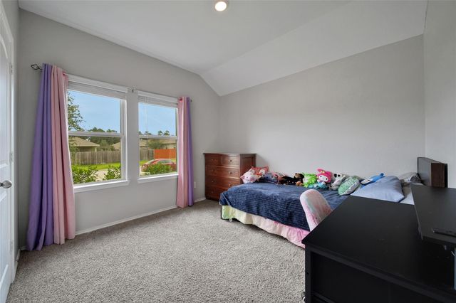 2619 Lost Holly Lane, Conroe, TX 77301