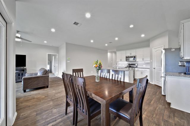 2619 Lost Holly Lane, Conroe, TX 77301