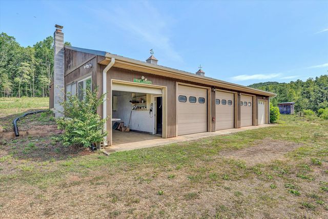 570 MIREY BRANCH RD, Boones Mill, VA 24065