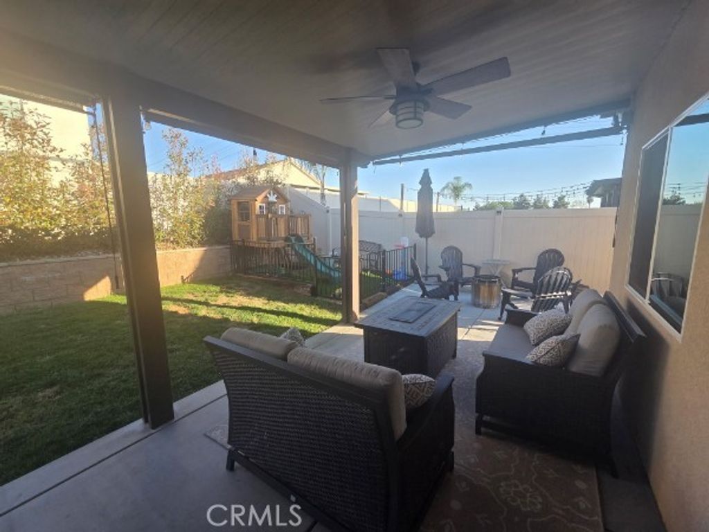 Image 13 of property listing at 1021 Avocet Ct., Calimesa, CA 92320