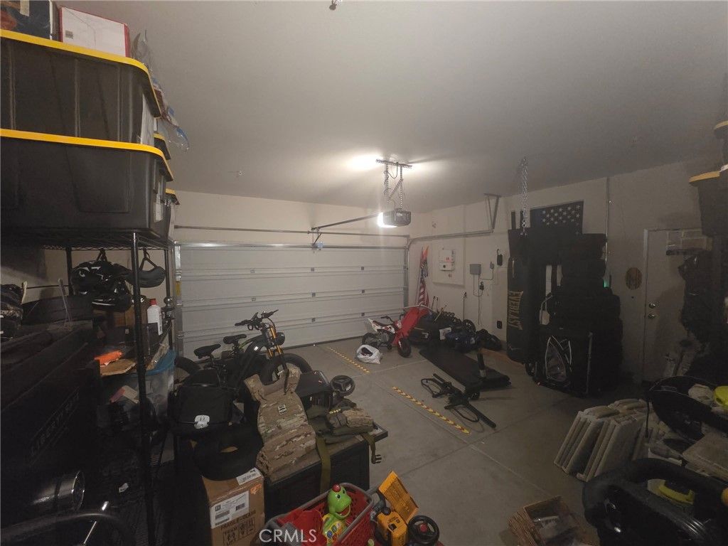 Image 21 of property listing at 1021 Avocet Ct., Calimesa, CA 92320