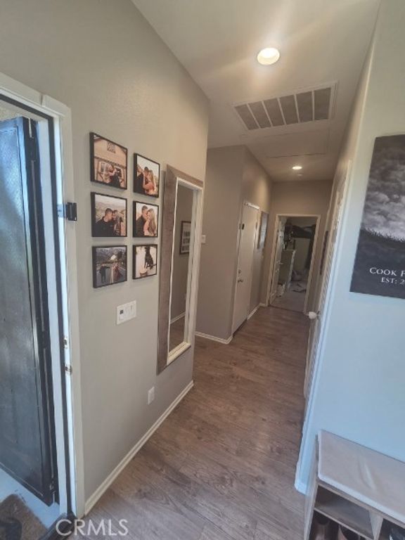 Image 25 of property listing at 1021 Avocet Ct., Calimesa, CA 92320