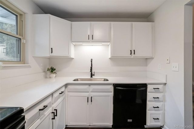 6595 S Cherry Way, Centennial, CO 80121