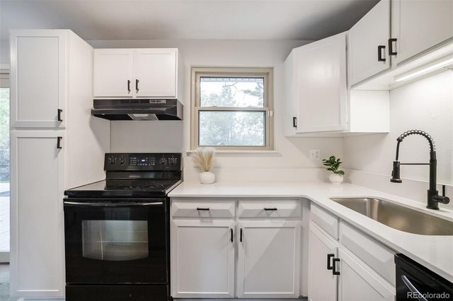 6595 S Cherry Way, Centennial, CO 80121