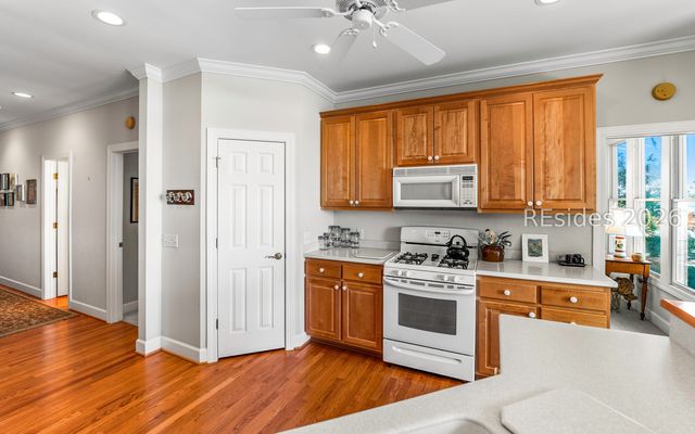 371 Cottage Farm Dr, Beaufort, SC 29902