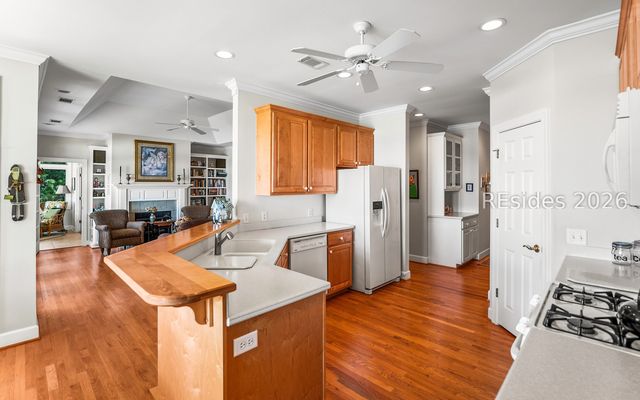 371 Cottage Farm Dr, Beaufort, SC 29902