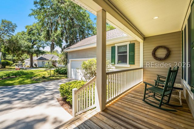371 Cottage Farm Dr, Beaufort, SC 29902