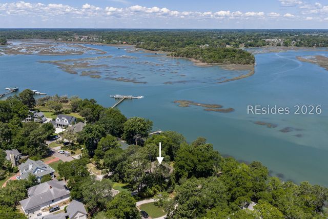 371 Cottage Farm Dr, Beaufort, SC 29902