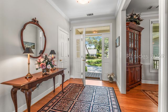 371 Cottage Farm Dr, Beaufort, SC 29902