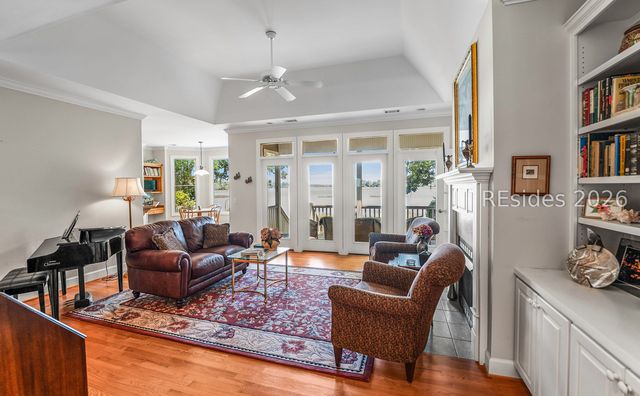 371 Cottage Farm Dr, Beaufort, SC 29902