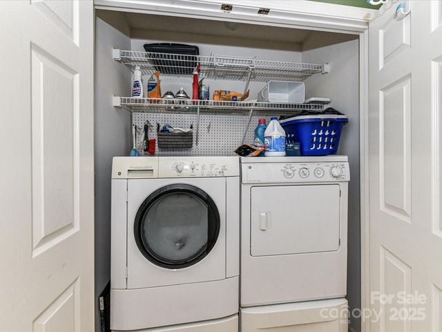 111 Fox Glove Drive, Mooresville, NC 28115