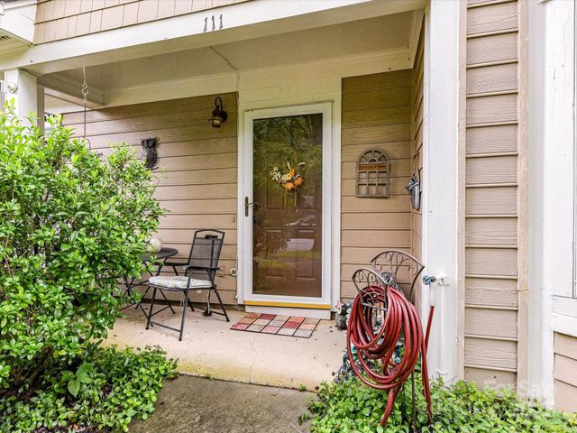 111 Fox Glove Drive, Mooresville, NC 28115