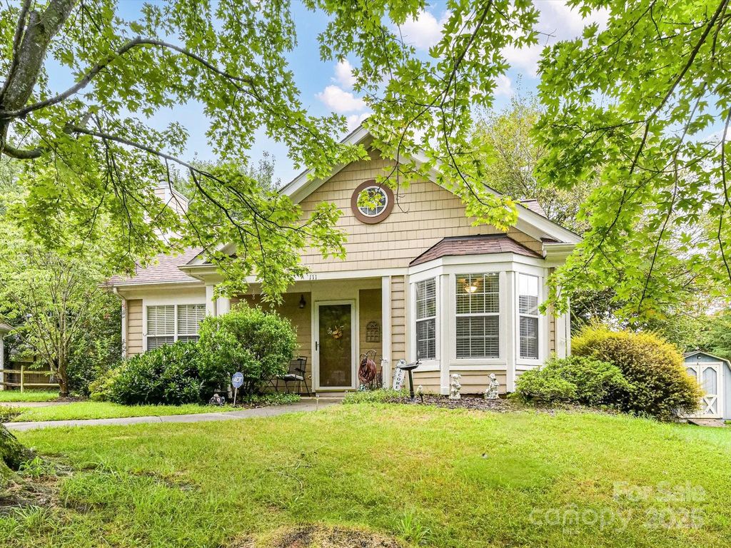 111 Fox Glove Drive, Mooresville, NC 28115
