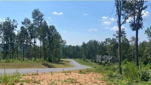 1084 Highgrove Drive, Talking Rock, GA 30175