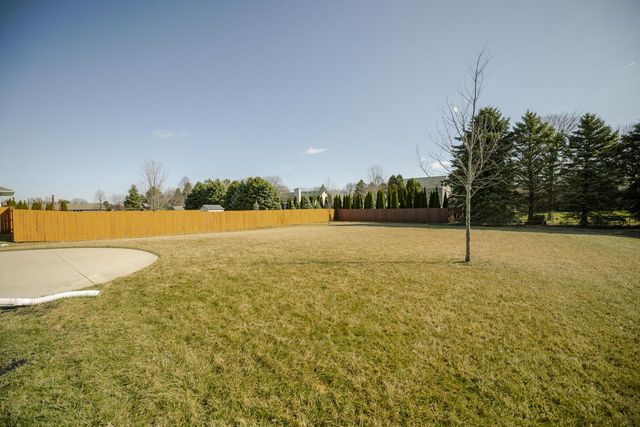 401 90th STREET, Mount Pleasant, WI 53406