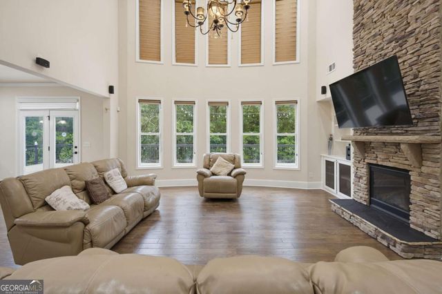 4090 Tobiano Trail, Cumming, GA 30040
