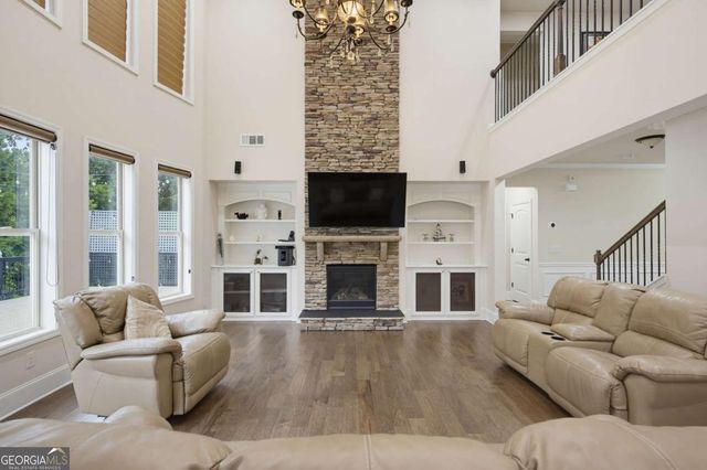 4090 Tobiano Trail, Cumming, GA 30040