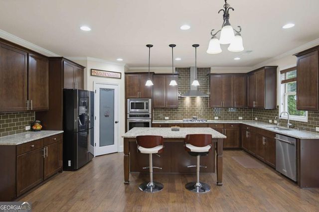 4090 Tobiano Trail, Cumming, GA 30040