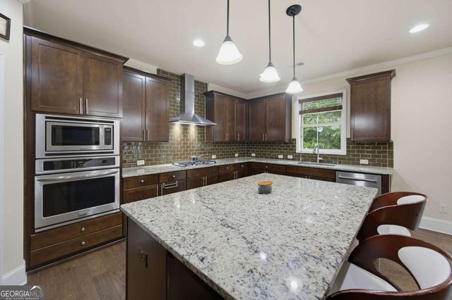 4090 Tobiano Trail, Cumming, GA 30040