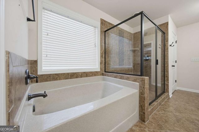 4090 Tobiano Trail, Cumming, GA 30040