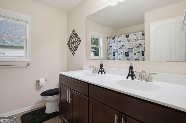 4090 Tobiano Trail, Cumming, GA 30040
