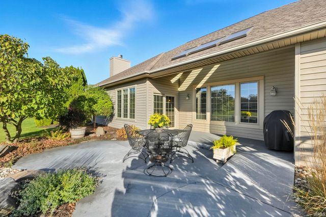 123 Tawney Eagle Court, Huntertown, IN 46748