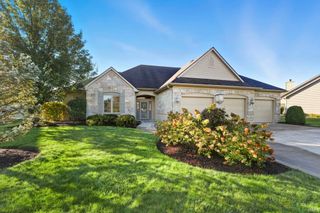 123 Tawney Eagle Court, Huntertown, IN 46748