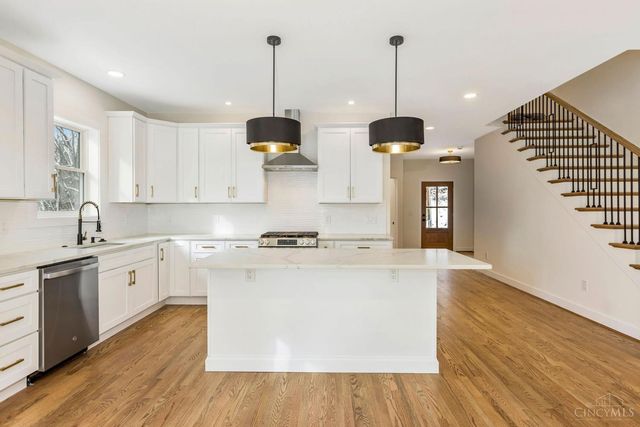 6845 East Fork Road, Cincinnati, OH 45227
