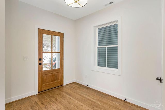 6845 East Fork Road, Cincinnati, OH 45227