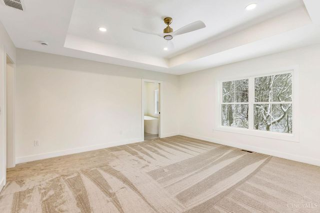 6845 East Fork Road, Cincinnati, OH 45227