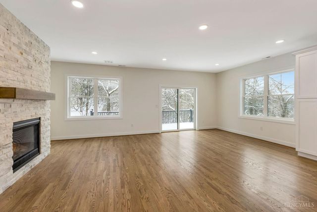 6845 East Fork Road, Cincinnati, OH 45227