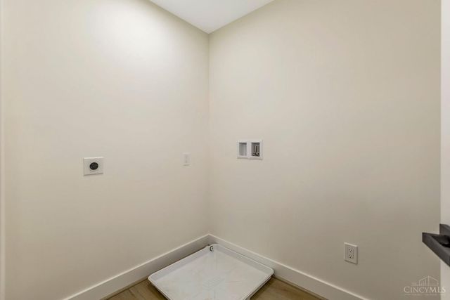 6845 East Fork Road, Cincinnati, OH 45227